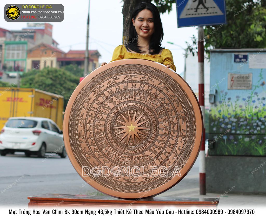 Chế tác mặt trống đồng đỏ hoa văn chìm đường kính 90cm cho khách Quãng Ngãi- MTRG.17