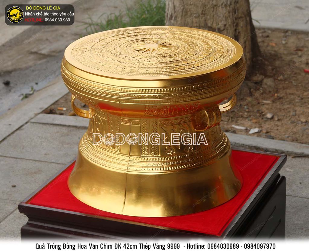 Quả trống hoa văn chìm thếp vàng 9999 theo đặt hàng của khách Thanh Hoá- TRGLON.20