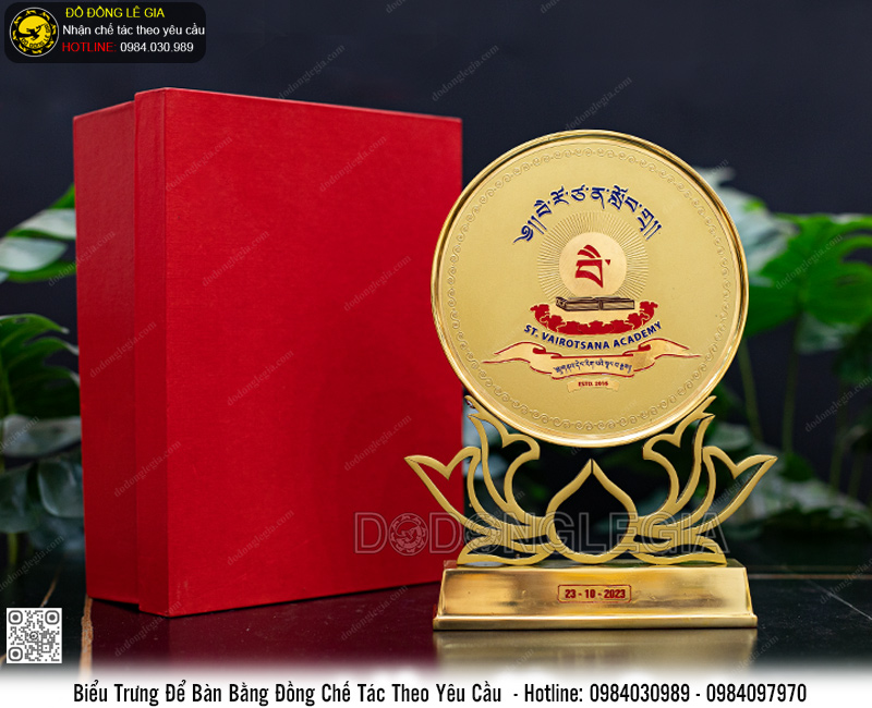 Biểu Trưng Để Bàn Bằng Đồng Chế Tác Theo Yêu Cầu- DLNIEM
