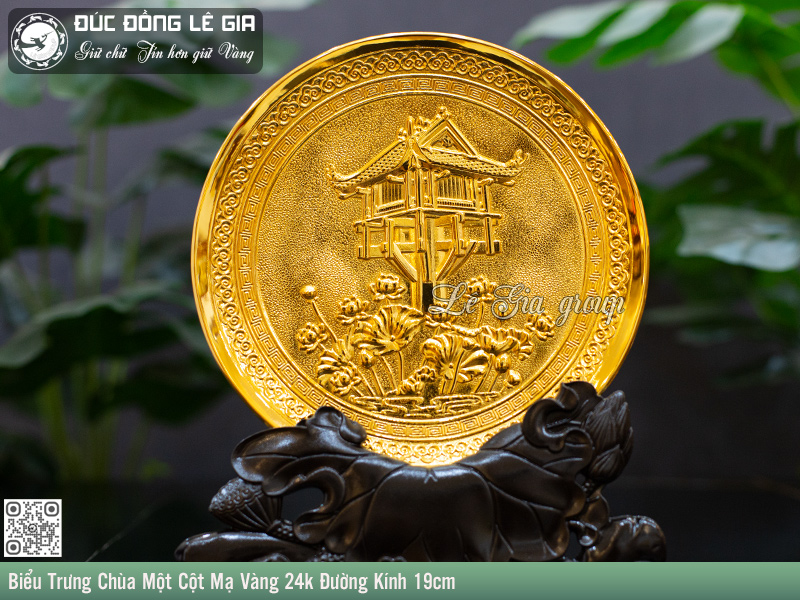 bieu-trung-chua-mot-cot-bang-dong-ma-vang