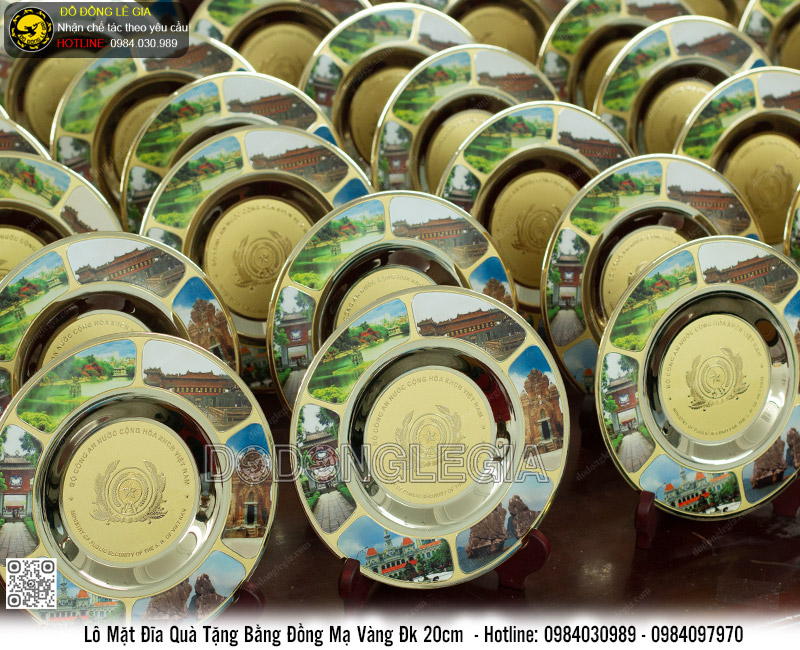 lo-mat-dia-bang-dong-thiet-ke-theo-yeu-cau