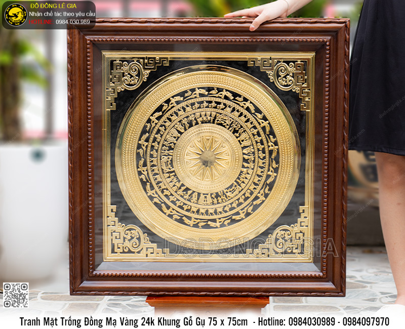 Tranh Mặt Trống Đồng Mạ Vàng 24k Khung Gụ 75 x 75cm - TRMTRG
