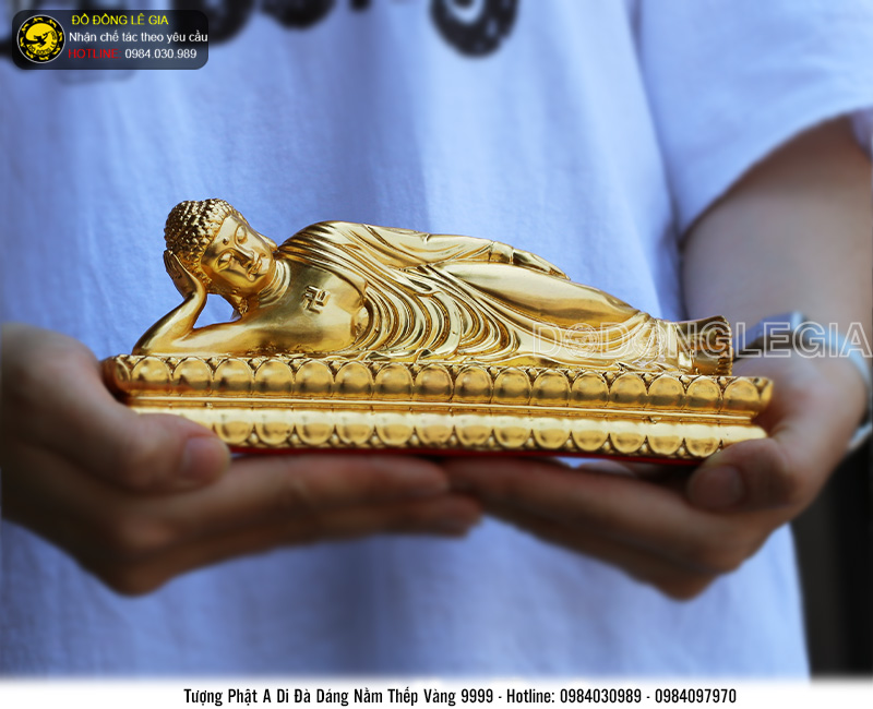 Tượng Phật A di đà thếp vàng 9999