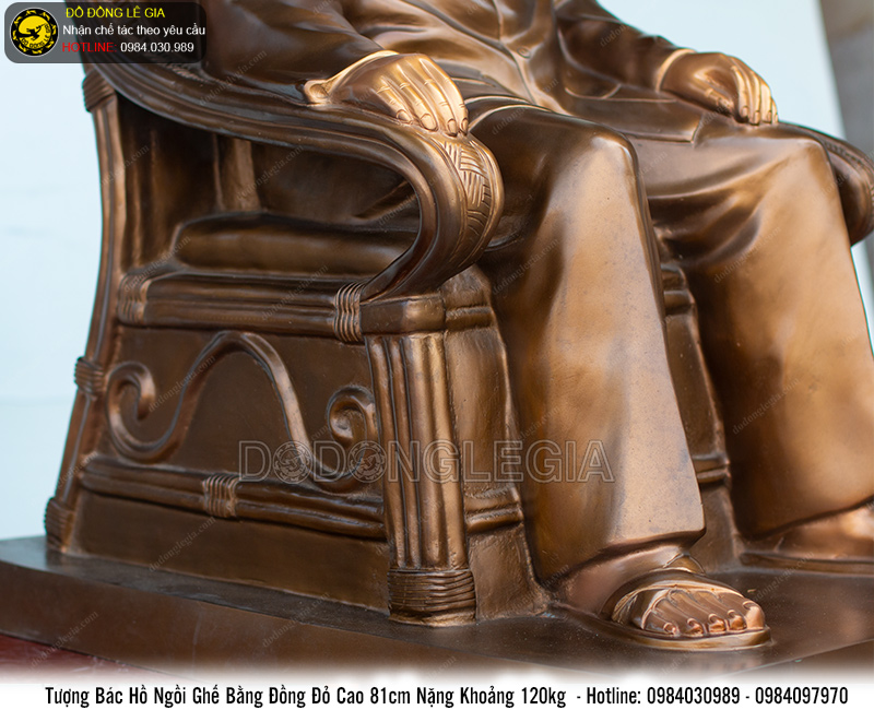 Tượng Bác Hồ Ngồi Ghế bằng đồng đỏ cao 81cm nặng 120kg