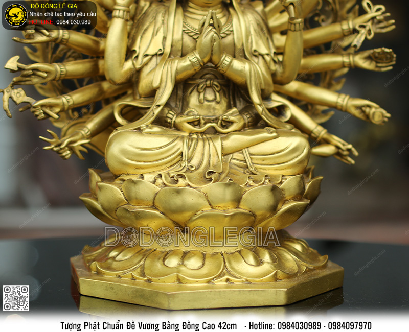 Tượng Phật Chuẩn Đề bằng đồng cao 42cm