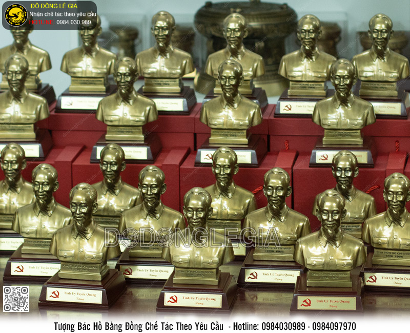 Tượng Bác Hồ Bằng Đồng Vàng Cao 42cm